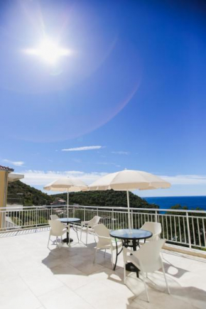 Villa Blanca
